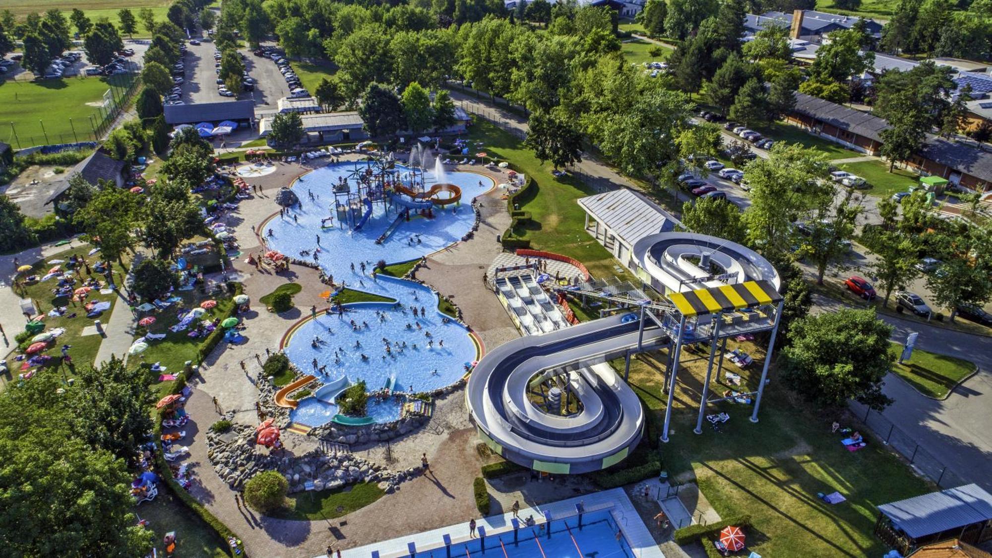 Deluxe Lake View Mobile Homes With Thermal Riviera Tickets 卡特兹奥布萨维 外观 照片